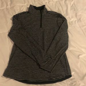 Lululemon pullover